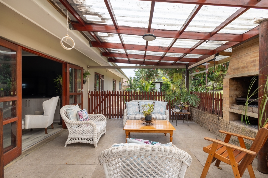 4 Bedroom Property for Sale in Old Place Western Cape